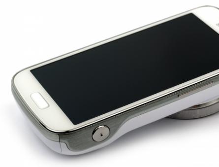Обзор смартфона Samsung Galaxy S4 Zoom: смотря с какой стороны посмотреть Телефоны самсунг галакси с4 зум